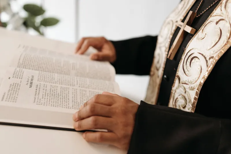 Physician, Examine Thyself: The Spiritual Discipline of Bias Awareness for Those Who Speak From the Pulpit